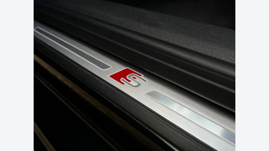 AUDI A4 Avant -