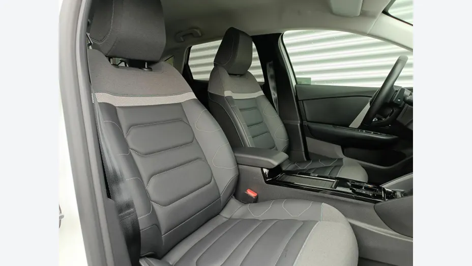 CITROEN C4 X C4 X 1.2 PureTech Shine Pack S&S EAT8