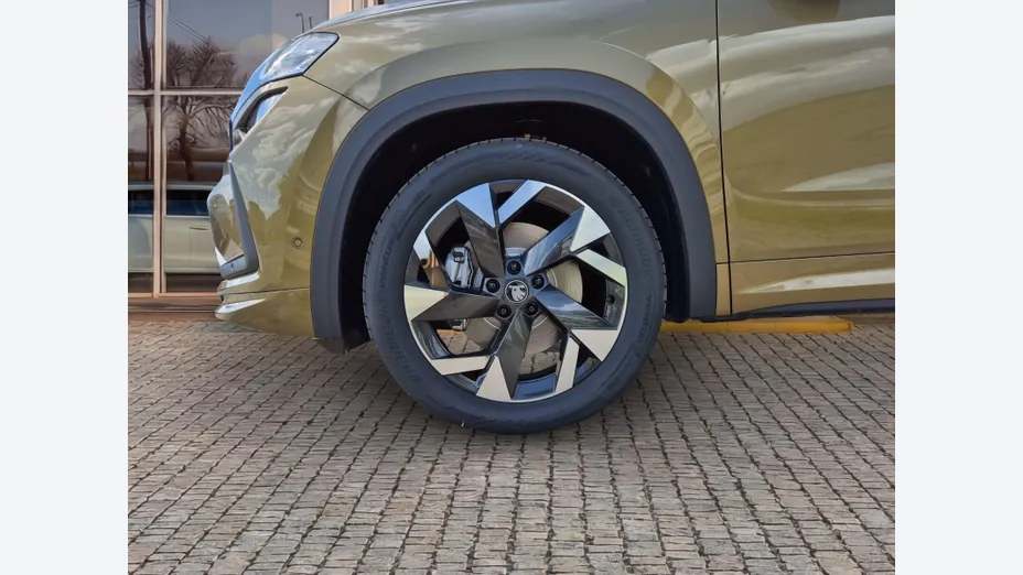 SKODA Kodiaq Kodiaq 2.0 TDI 4x2 Sportline DSG Nowy