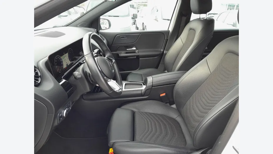 MERCEDES-BENZ B Klasa B 200 mHEV 7G-DCT