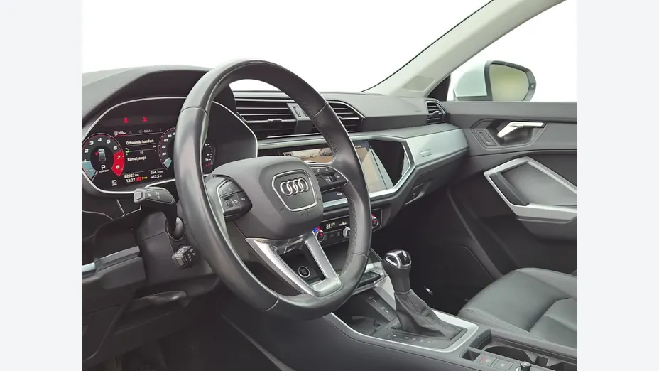 AUDI Q3 Sportback -
