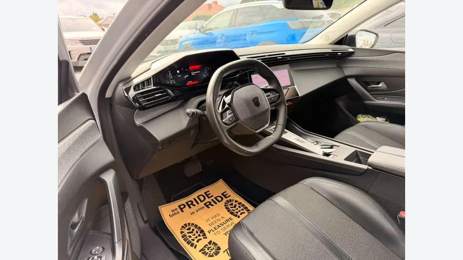 PEUGEOT 308 -
