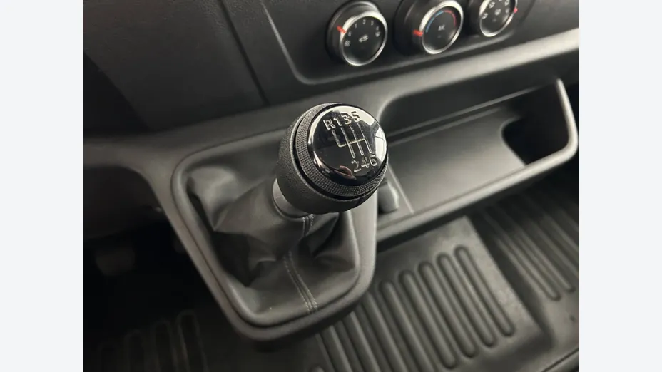 RENAULT Master -