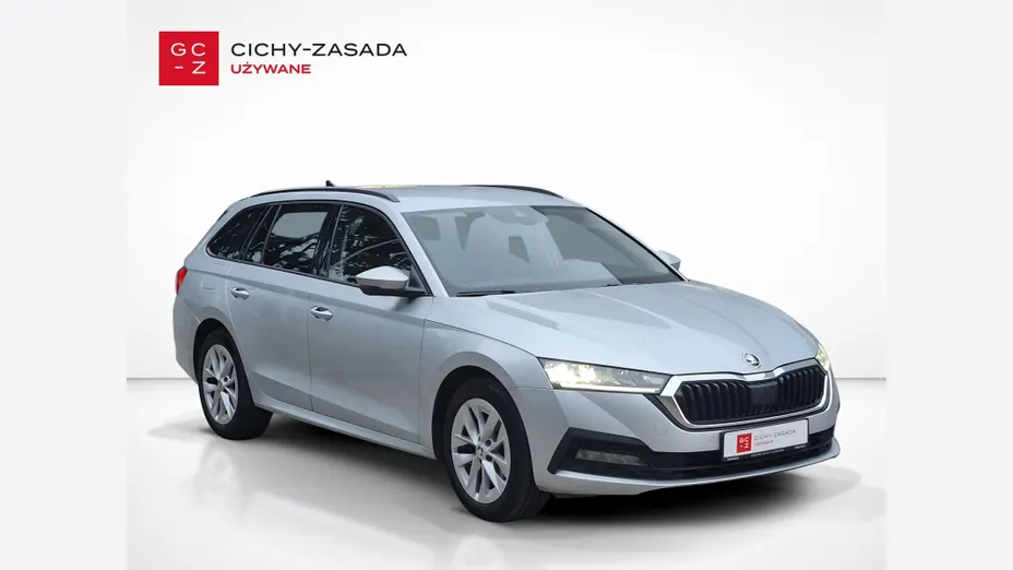 SKODA Octavia -