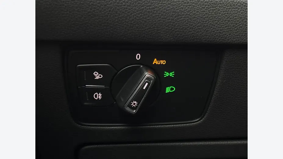 VOLKSWAGEN Arteon Arteon 2.0 TSI R-Line DSG