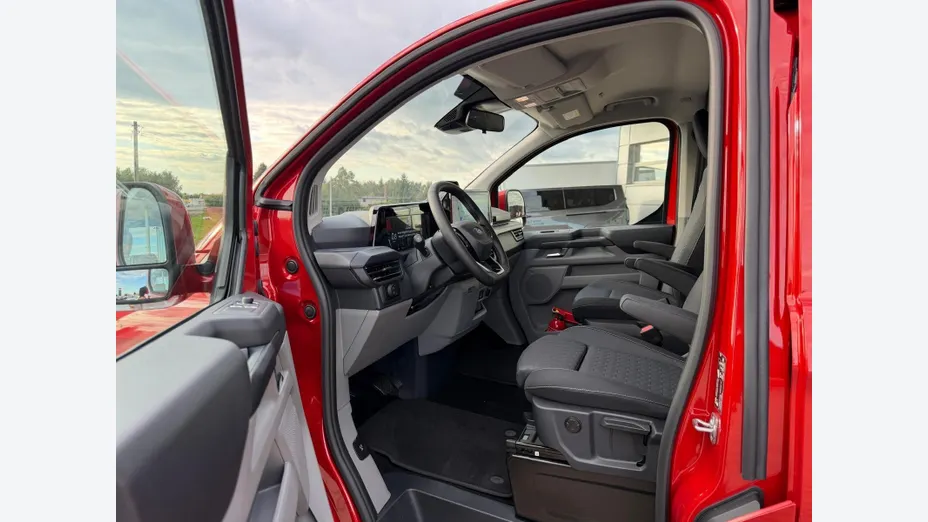 FORD Transit Custom Transit Custom Kombi 2.0 EcoBlue 320 L2H1 Limited Aut. M1 Nowy