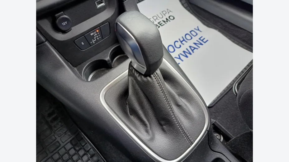 CITROEN C3 C3 1.2 PureTech Max EAT6