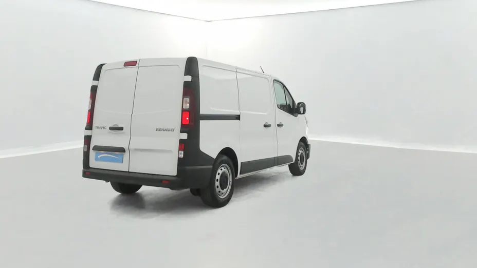 RENAULT Trafic -