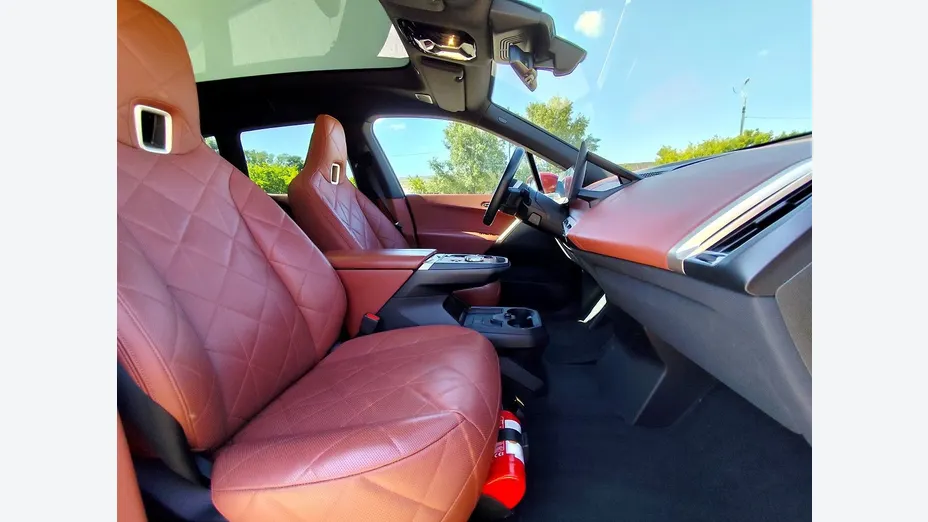 BMW iX iX M60 111.5kWh