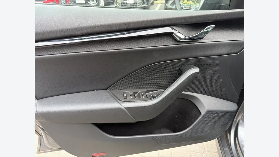 SKODA Octavia Octavia 2.0 TDI Ambition DSG