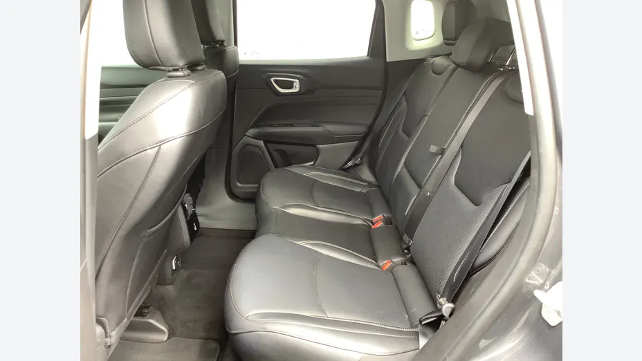 JEEP Compass -