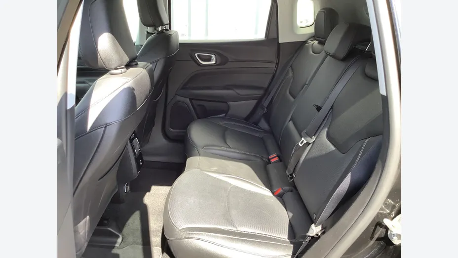 JEEP Compass -