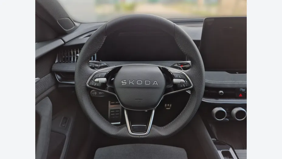 SKODA Superb Superb 2.0 TSI Sportline DSG Nowy
