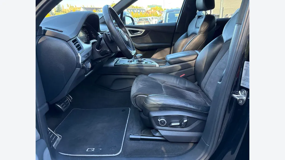 AUDI Q7 Q7 3.0 TDI ultra Quattro Tiptr.