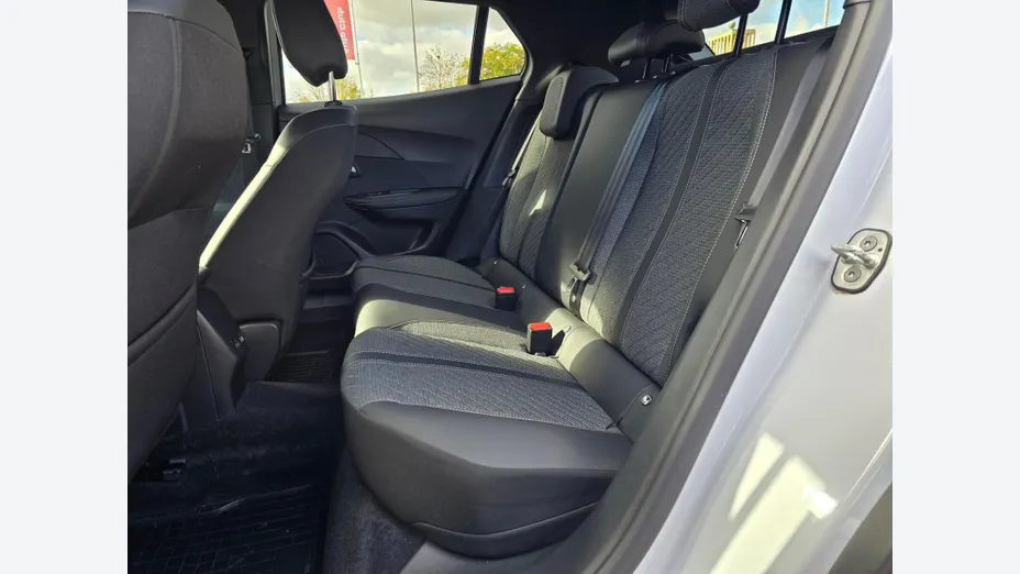 PEUGEOT 2008 2008 PureTech 130 GT S&S EAT8