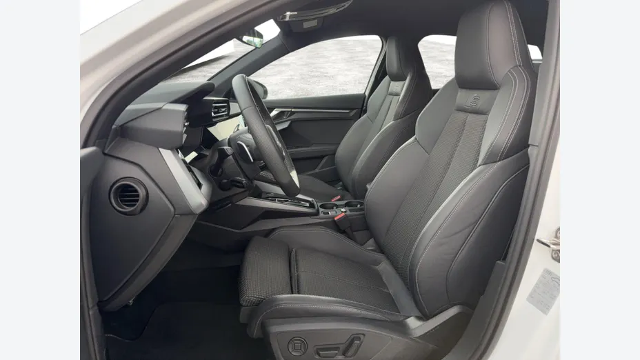 AUDI A3 Sportback -