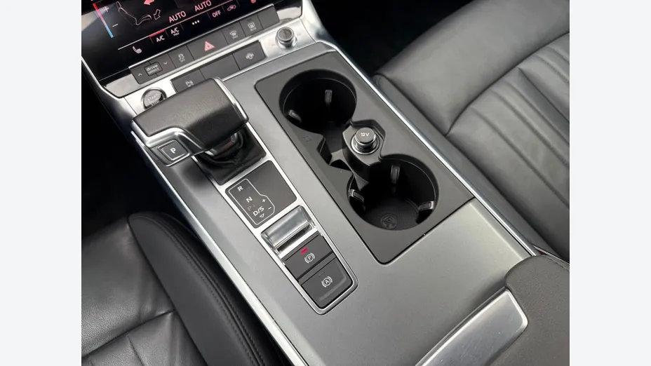 AUDI A6 Avant -