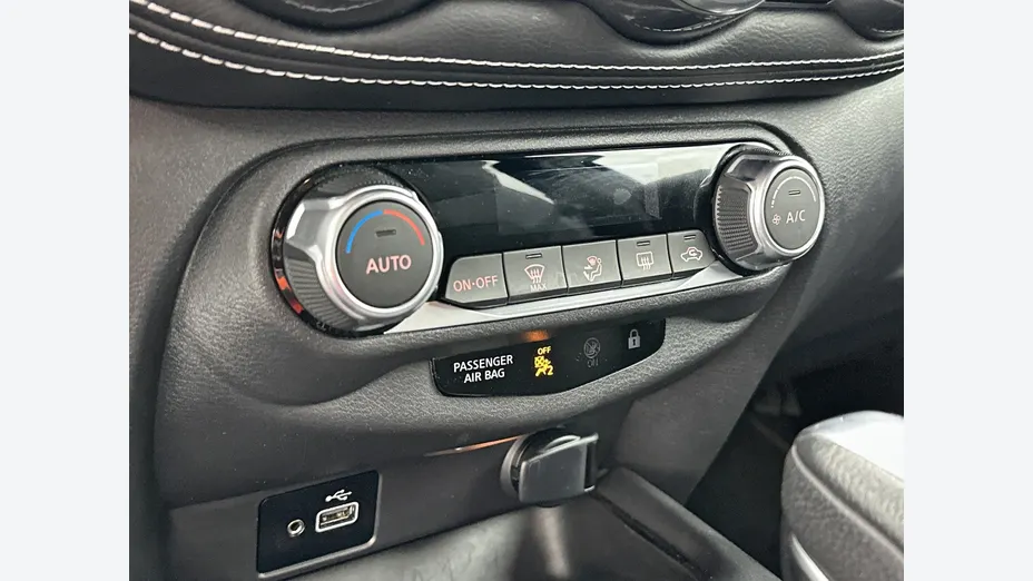 NISSAN Juke -