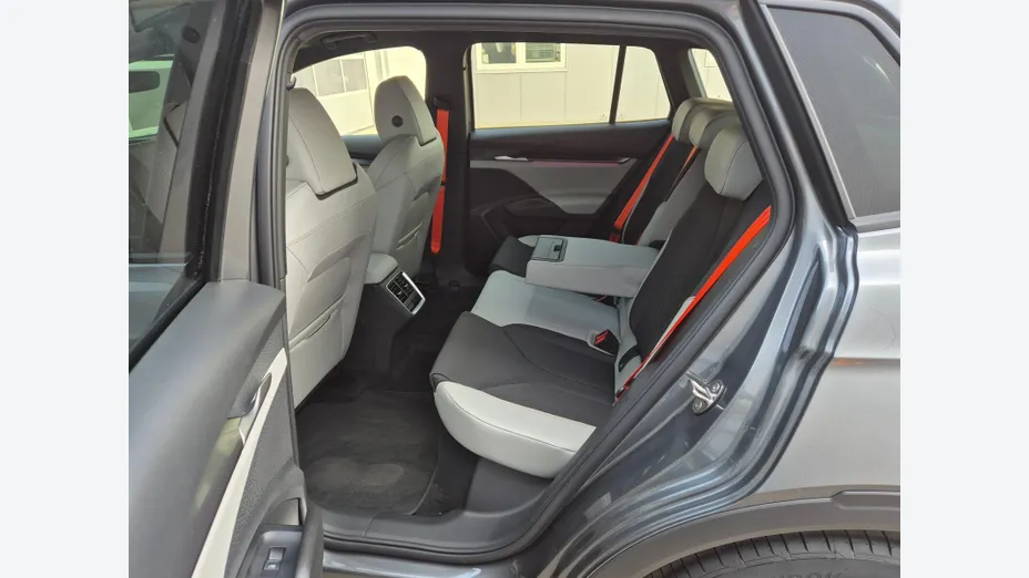 SKODA Elroq Elroq 60 63kWh Nowy