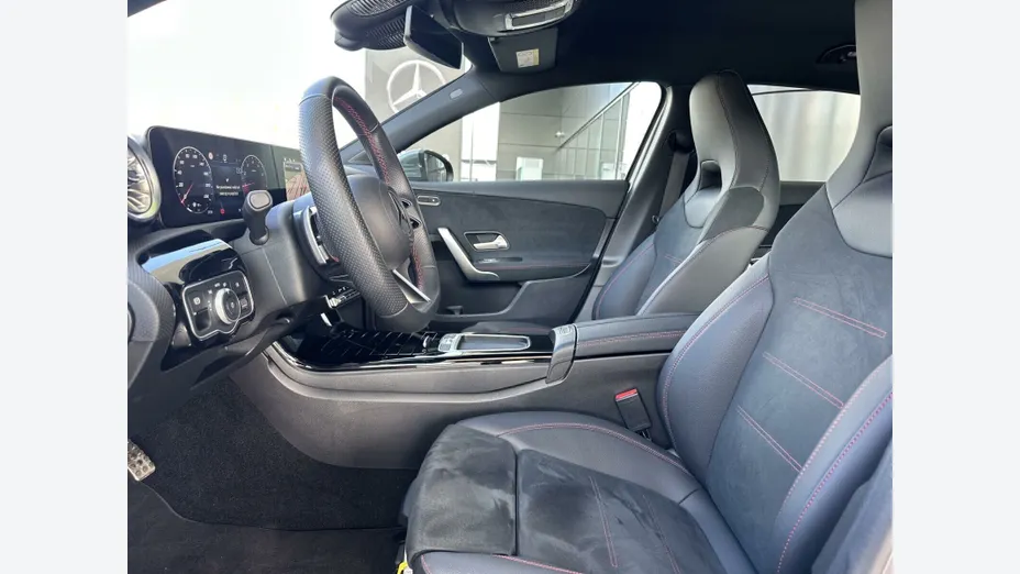 MERCEDES-BENZ A Klasa A 200 AMG Line 7G-DCT