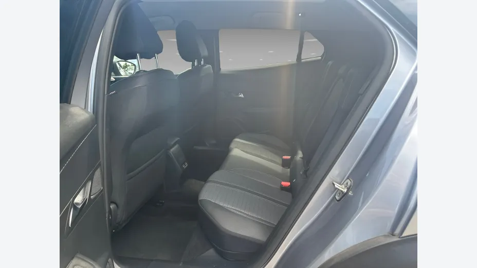 PEUGEOT 2008 -