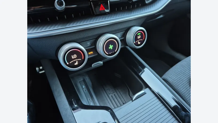 SKODA Superb Superb 2.0 TSI Sportline DSG Nowy