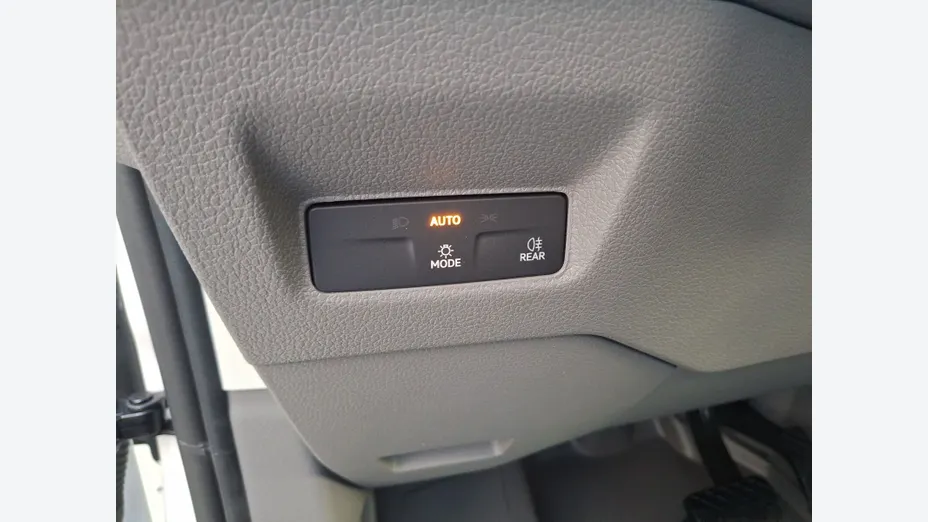 VOLKSWAGEN Crafter Crafter 35 BiTDI (14,4m3) aut Nowy