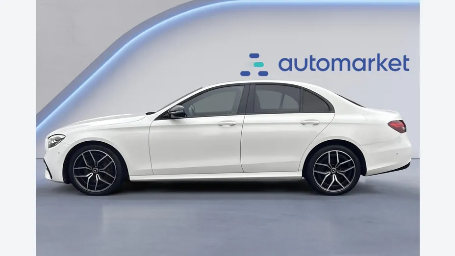 MERCEDES-BENZ E Klasa E 220 d 4-Matic AMG/Avantgarde