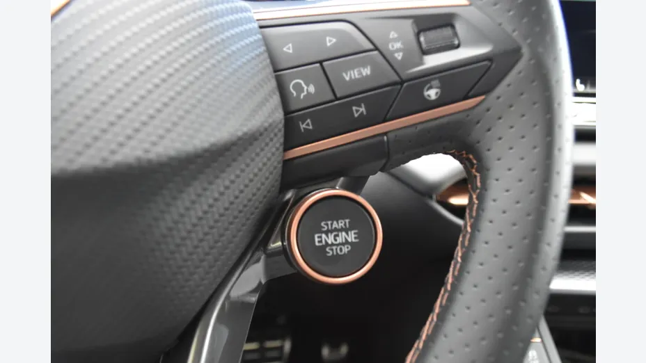 CUPRA Terramar Terramar 1.5 eTSI mHEV DSG