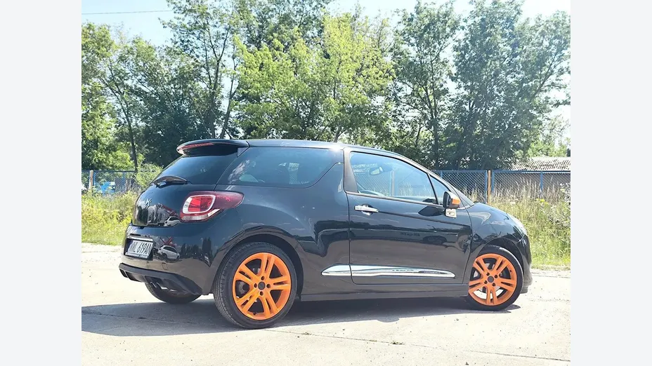 CITROEN DS3 -