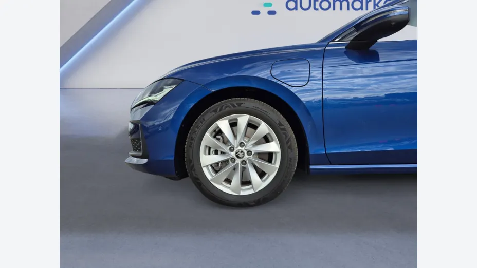 SKODA Superb Superb 1.5 TSI Plug-in Hybrid Edition 130 DSG