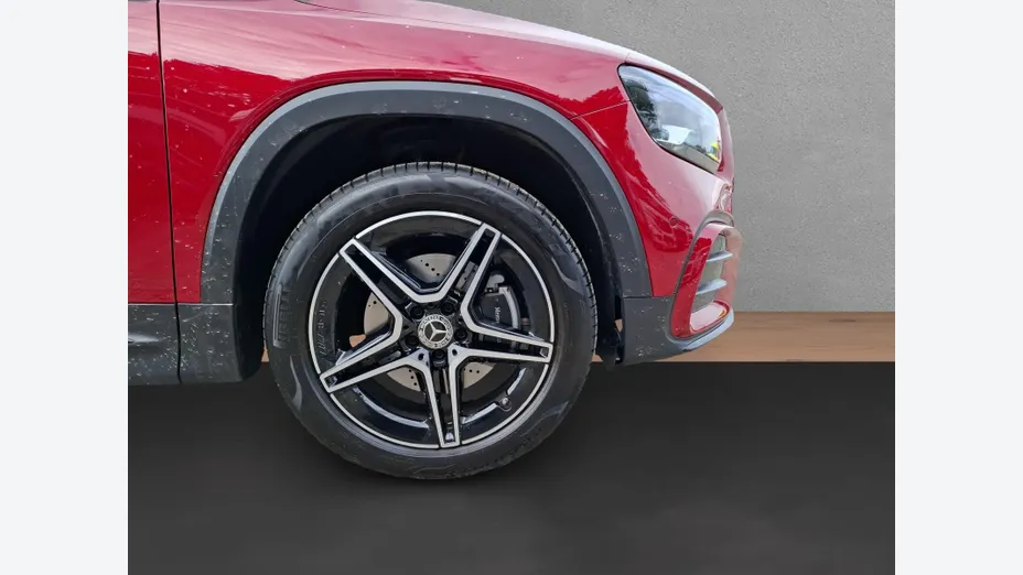 MERCEDES-BENZ GLB GLB 200 mHEV AMG Line 7G-DCT