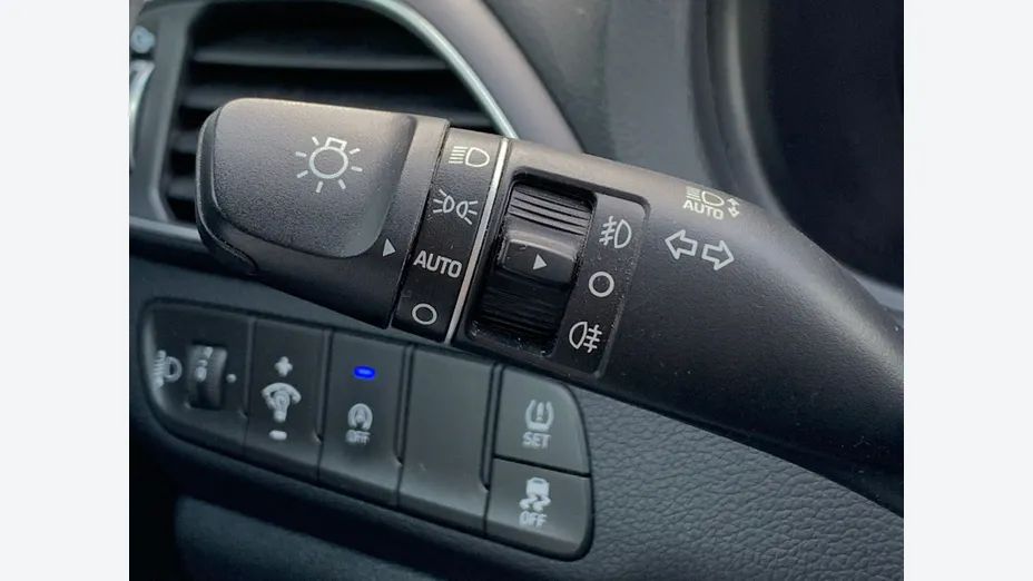 HYUNDAI i30 i30 1.0 T-GDI Modern