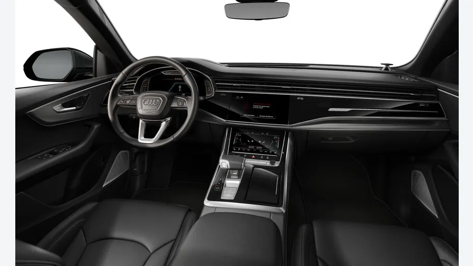 AUDI Q8 -
