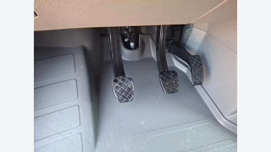 VOLKSWAGEN Crafter Crafter 35 BiTDI (11,3m3) Nowy