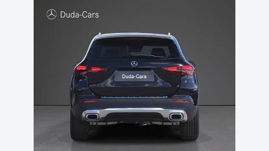 MERCEDES-BENZ GLA -
