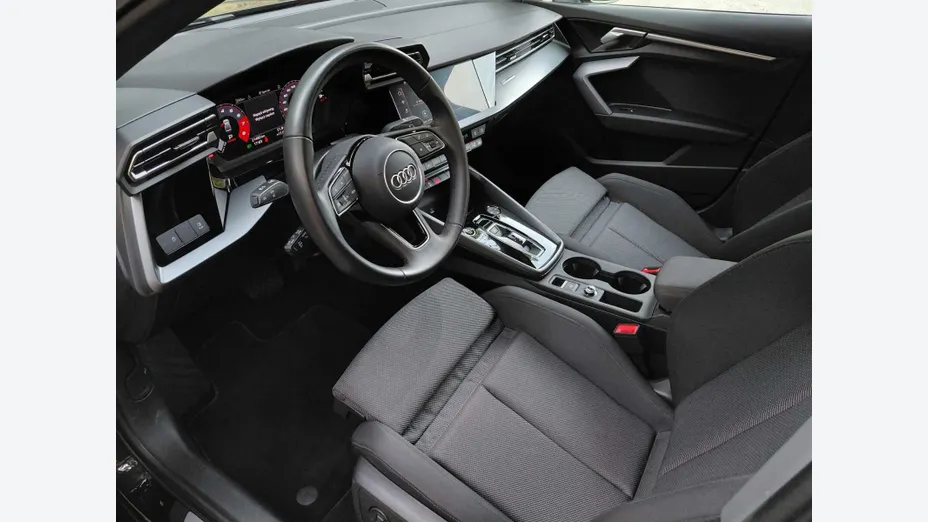 AUDI A3 Limousine -