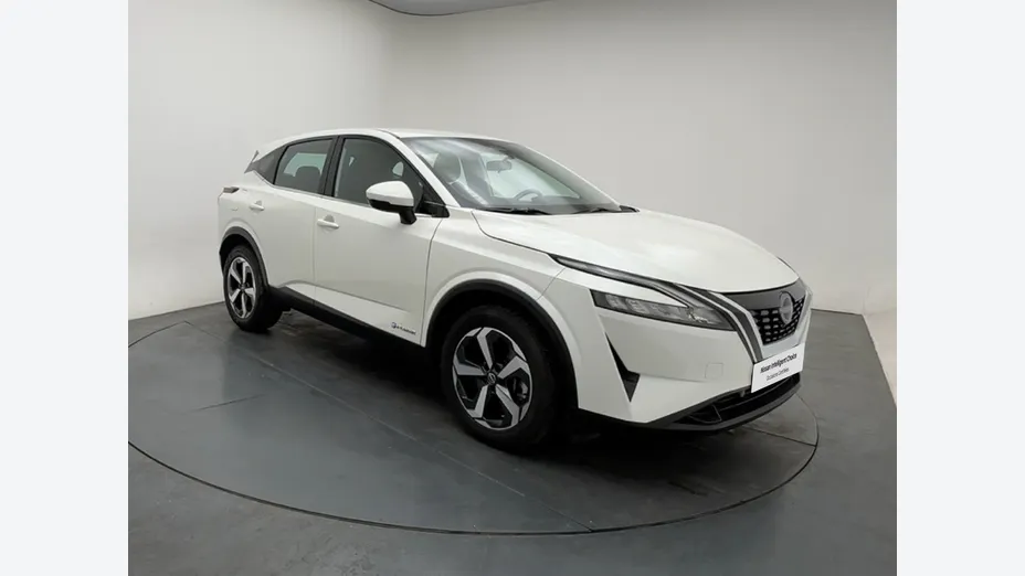 NISSAN Qashqai -