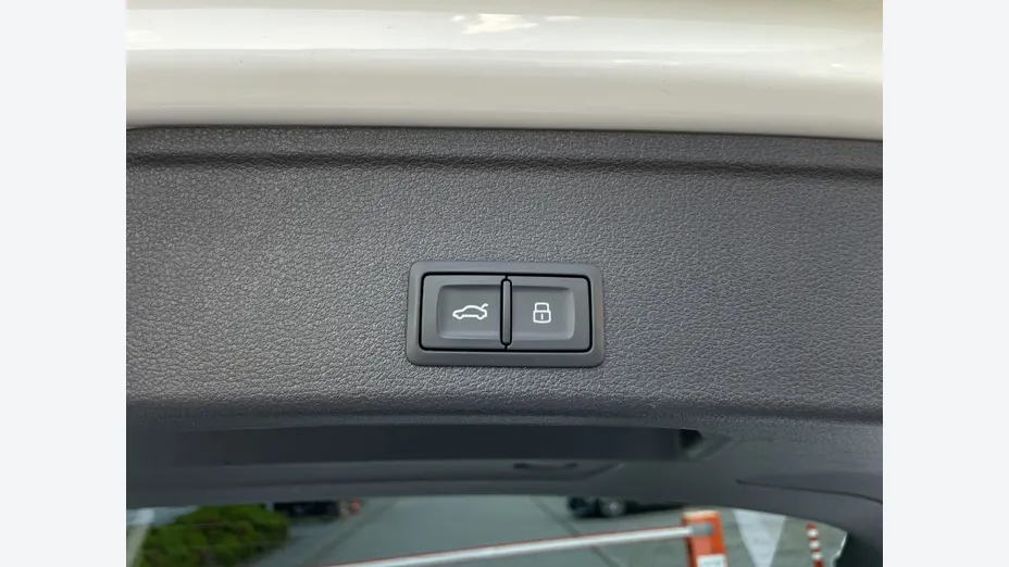AUDI A4 Avant -