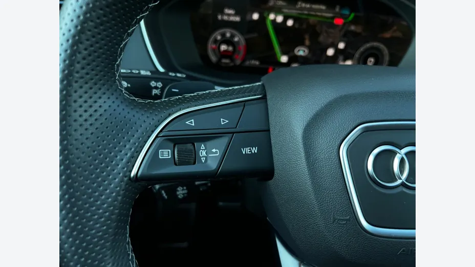 AUDI Q5 Q5 40 TDI mHEV Quattro S Line S tronic
