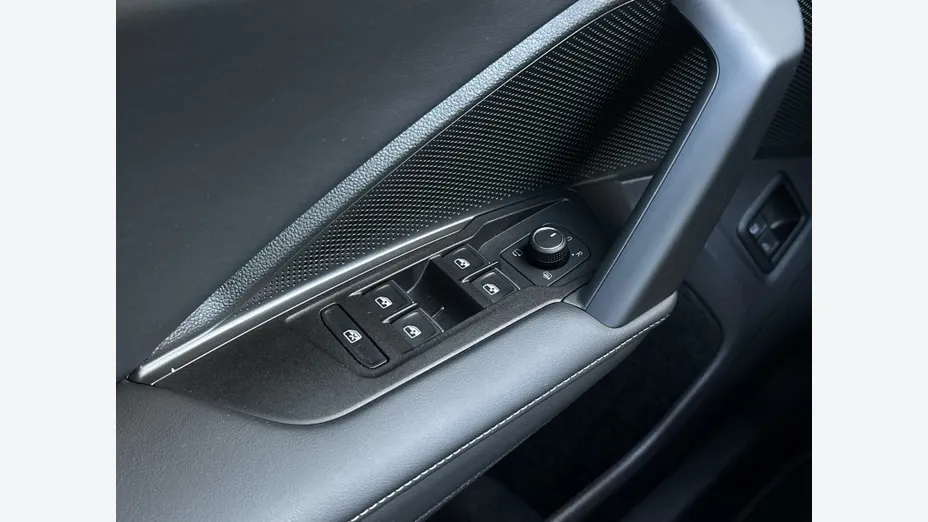 VOLKSWAGEN Tayron Tayron 1.5 TSI eHybrid PHEV 150kW Elegance DSG