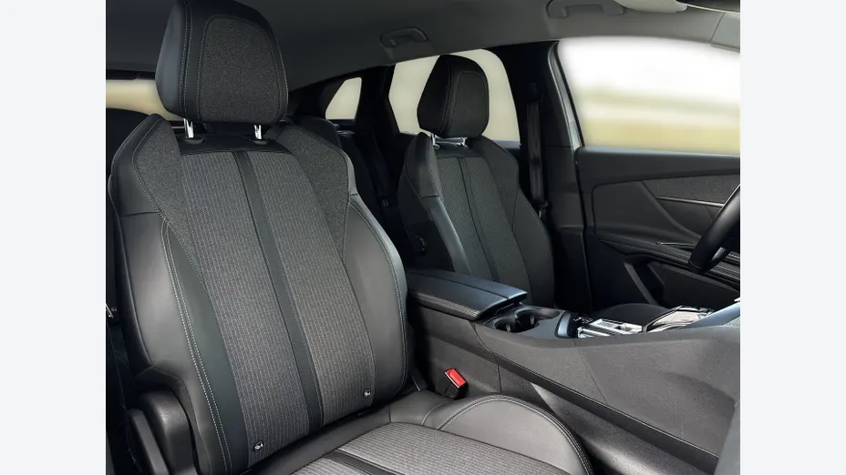 PEUGEOT 3008 3008 1.2 PureTech Allure Pack S&S EAT8