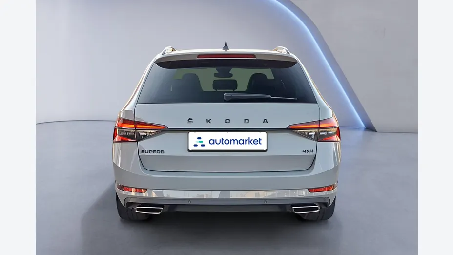 SKODA Superb Superb 2.0 TSI 4x4 Sportline DSG