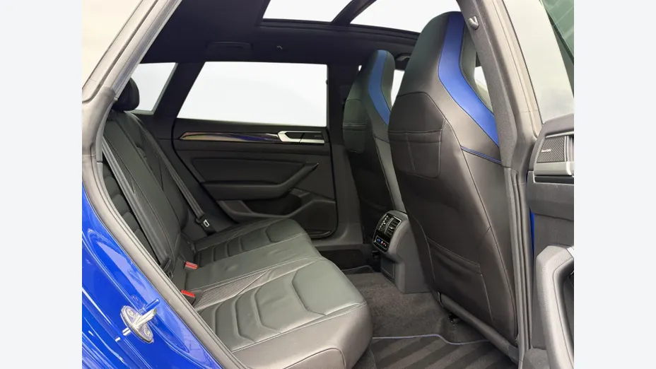 VOLKSWAGEN Arteon Arteon 2.0 TSI 4Motion R DSG