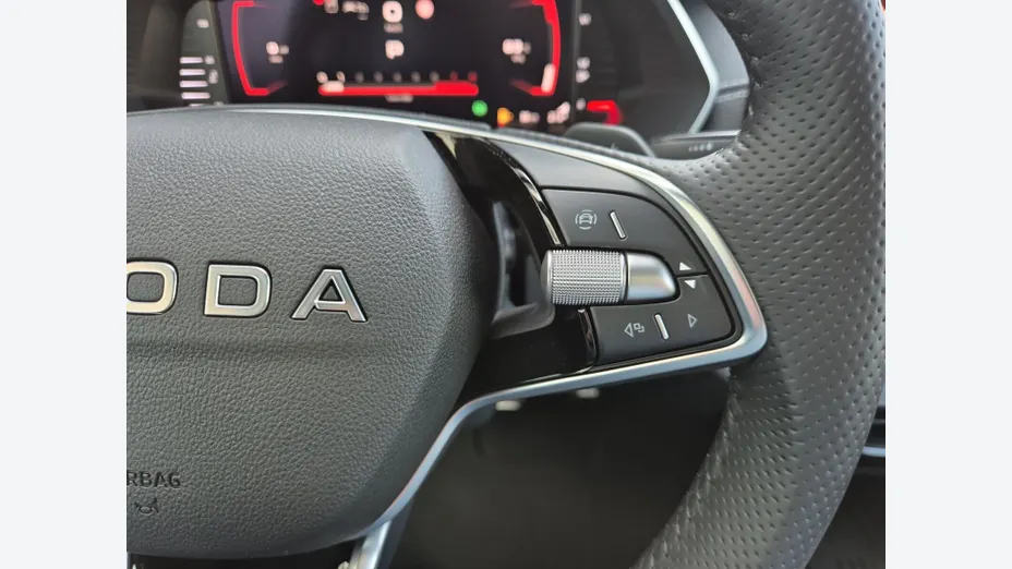 SKODA Octavia Octavia 1.5 TSI mHEV Sportline DSG Nowy