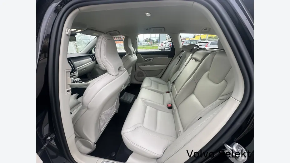 VOLVO V90 V90 T6 AWD Plug-In Hybrid Plus Bright aut
