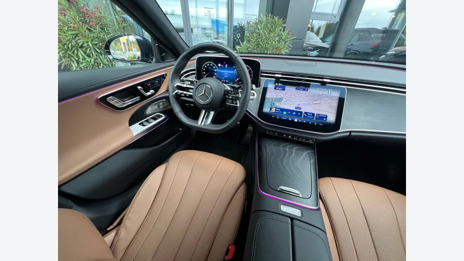 MERCEDES-BENZ E Klasa E 220 d mHEV 4-Matic AMG 9G-Tronic
