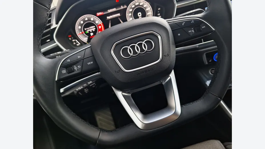 AUDI Q3 Sportback -