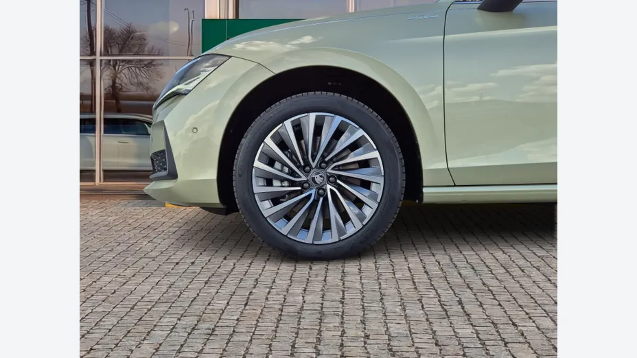 SKODA Superb Superb 2.0 TDI SCR 4x4 L&K DSG Nowy