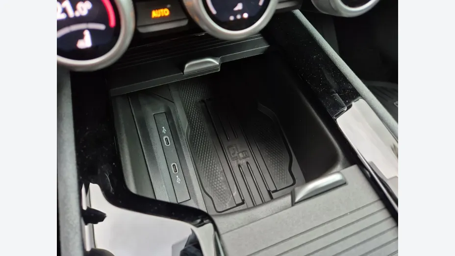 SKODA Superb Superb 1.5 TSI Plug-in Hybrid Edition 130 DSG